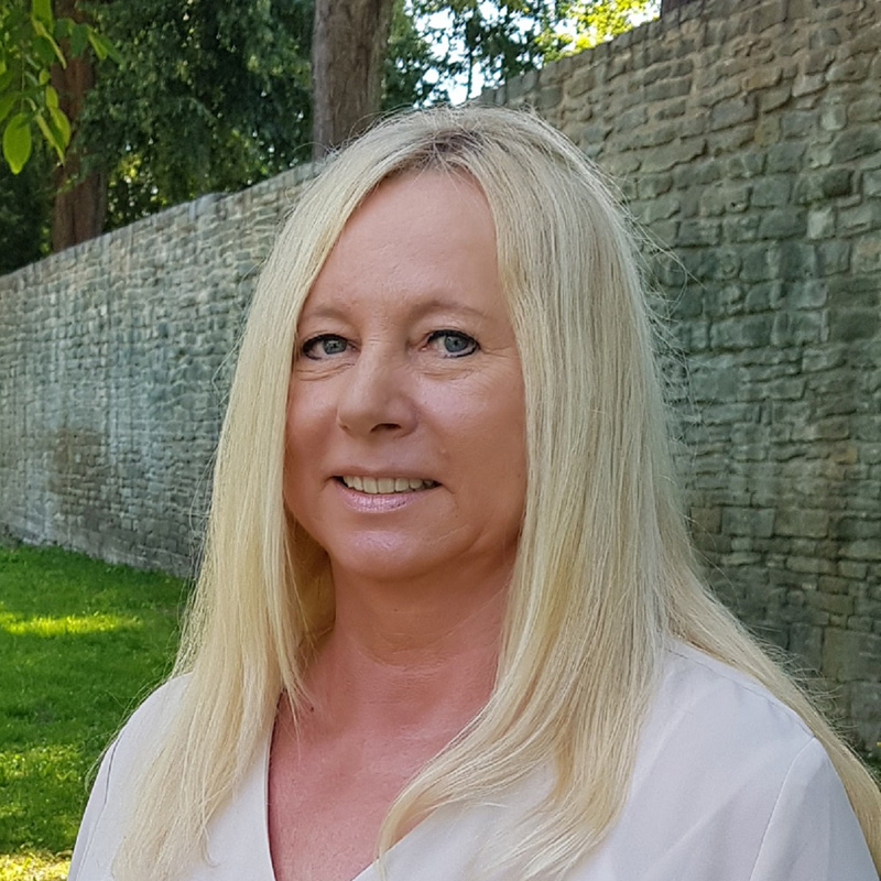 Margret Leifert